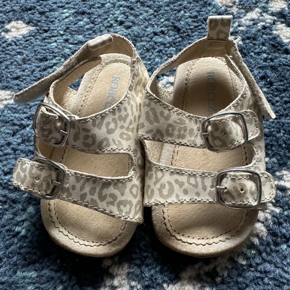 Robeez 12-18 month leopard sandals